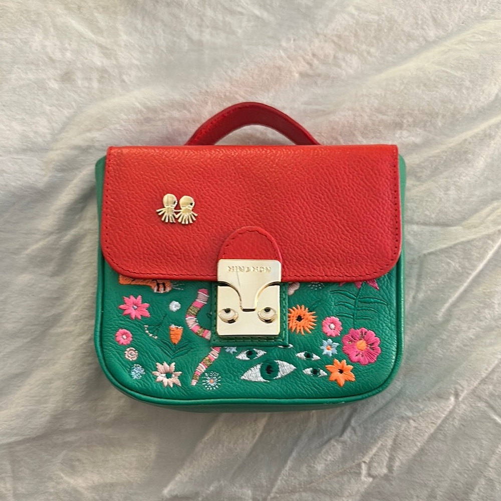 Min and Mon Mini Amantis Bag- Creatures of the Future collection with Strap!